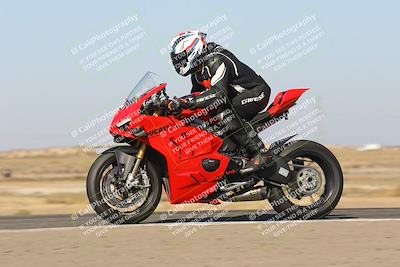 media/Oct-29-2023-Carters at The Track (Sun) [[b2bb4383ab]]/A Group/240pm (Wheelie Bump)/